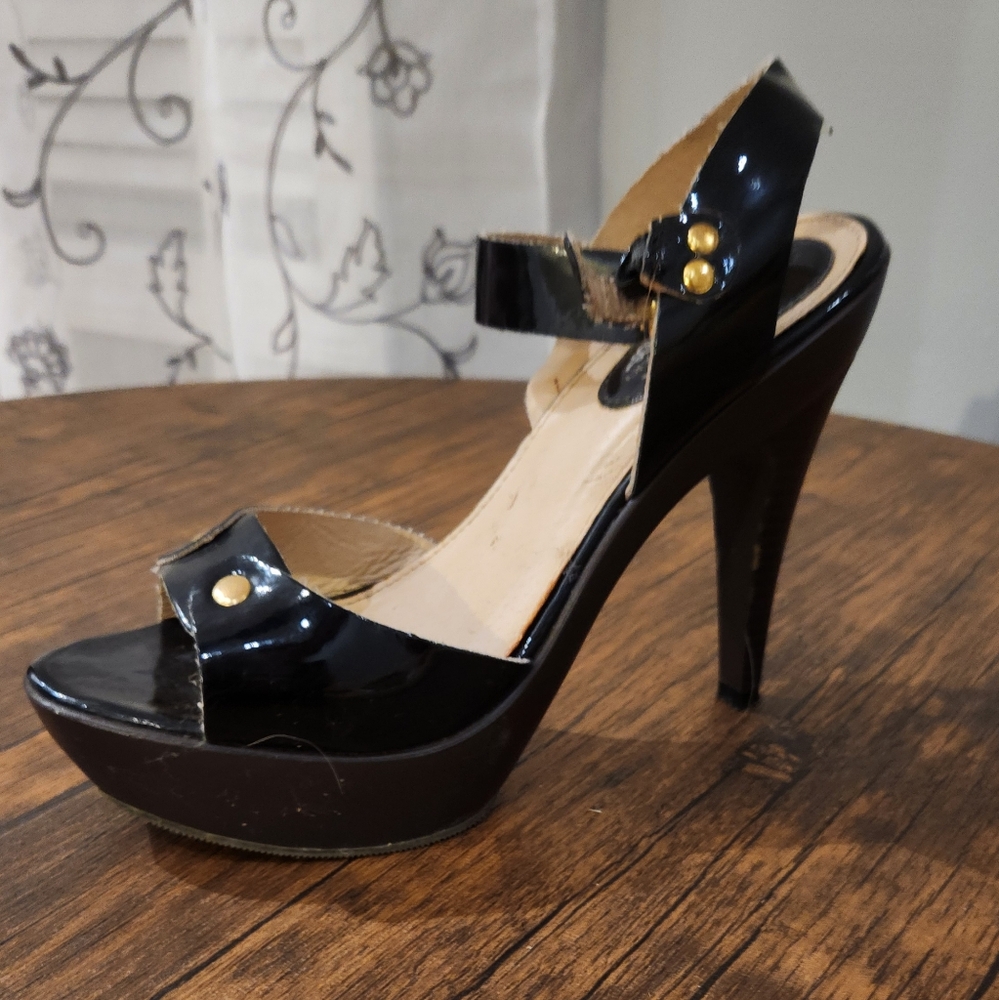Charles Albert TANTRUM Womens Sz 9 Platform High Heels Black Patent